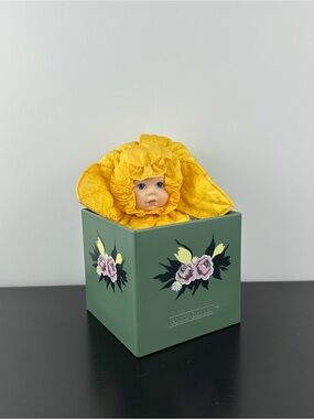 Anne Geddes RARE Baby Daffodil in Box 6" #564800 Plush Sunflower Doll 2002 NWT